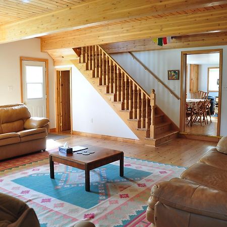 Maison d'hôtes Breton Cove Farmhouse à Indian Brook Extérieur photo