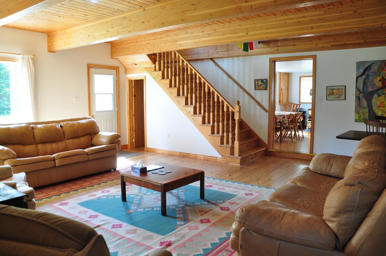 Maison d'hôtes Breton Cove Farmhouse à Indian Brook Extérieur photo