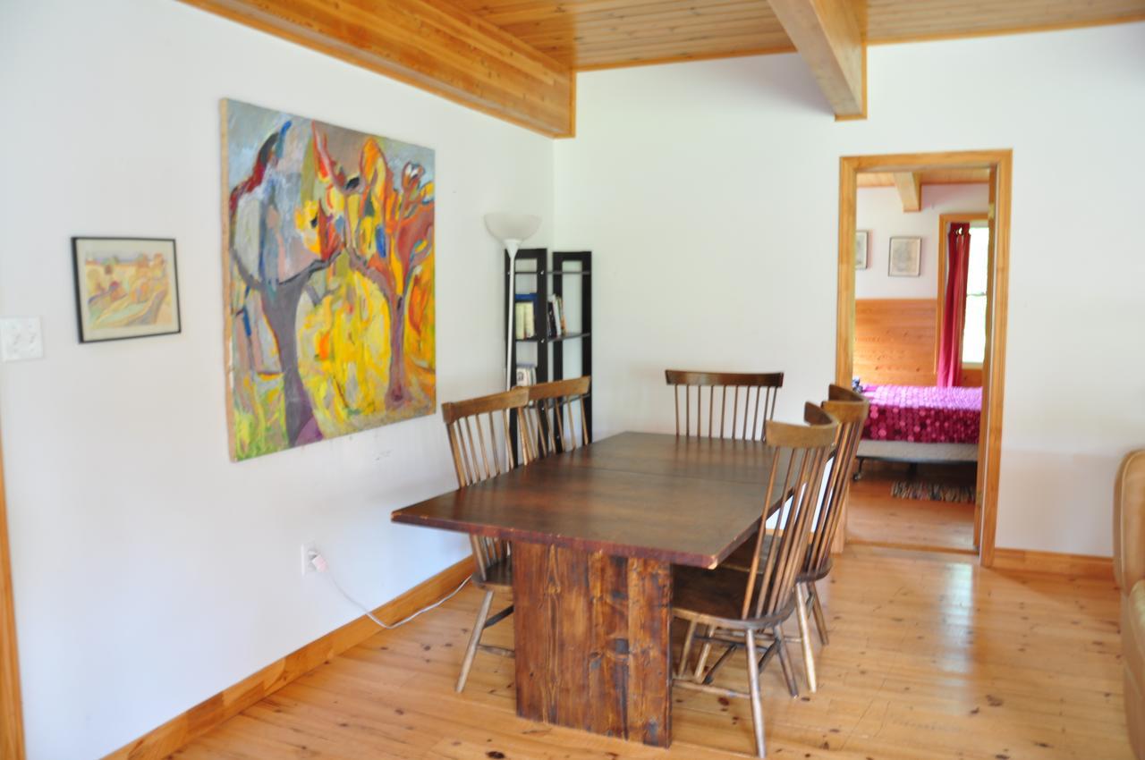 Maison d'hôtes Breton Cove Farmhouse à Indian Brook Extérieur photo